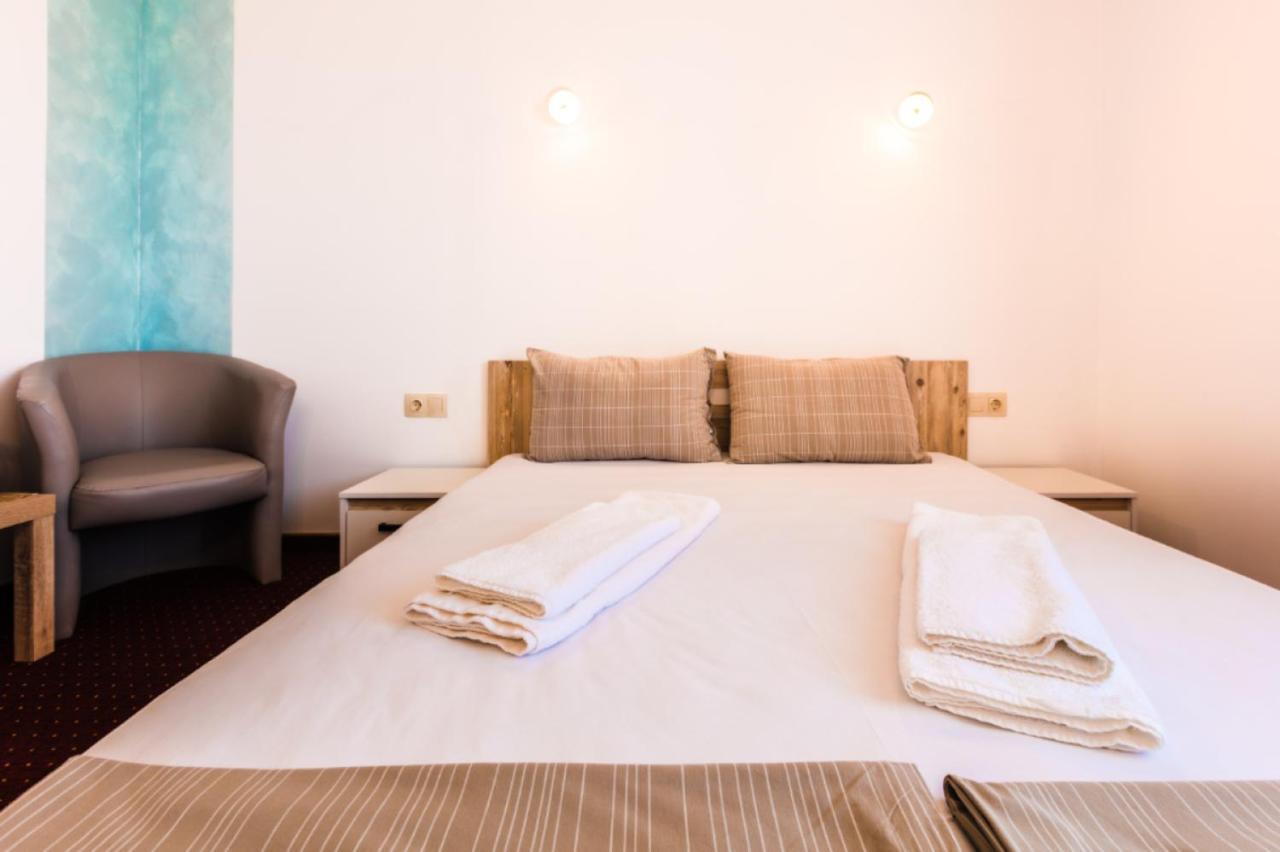 Guest House Theona Obzor Buitenkant foto